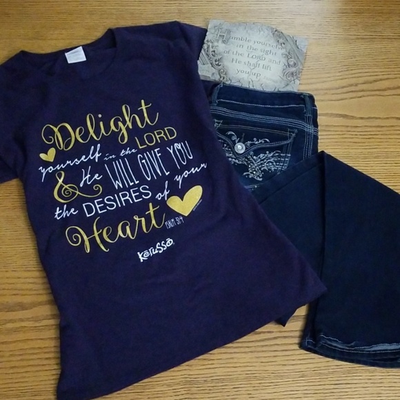 NWOT XL Women's t-shirt - Picture 4 of 5